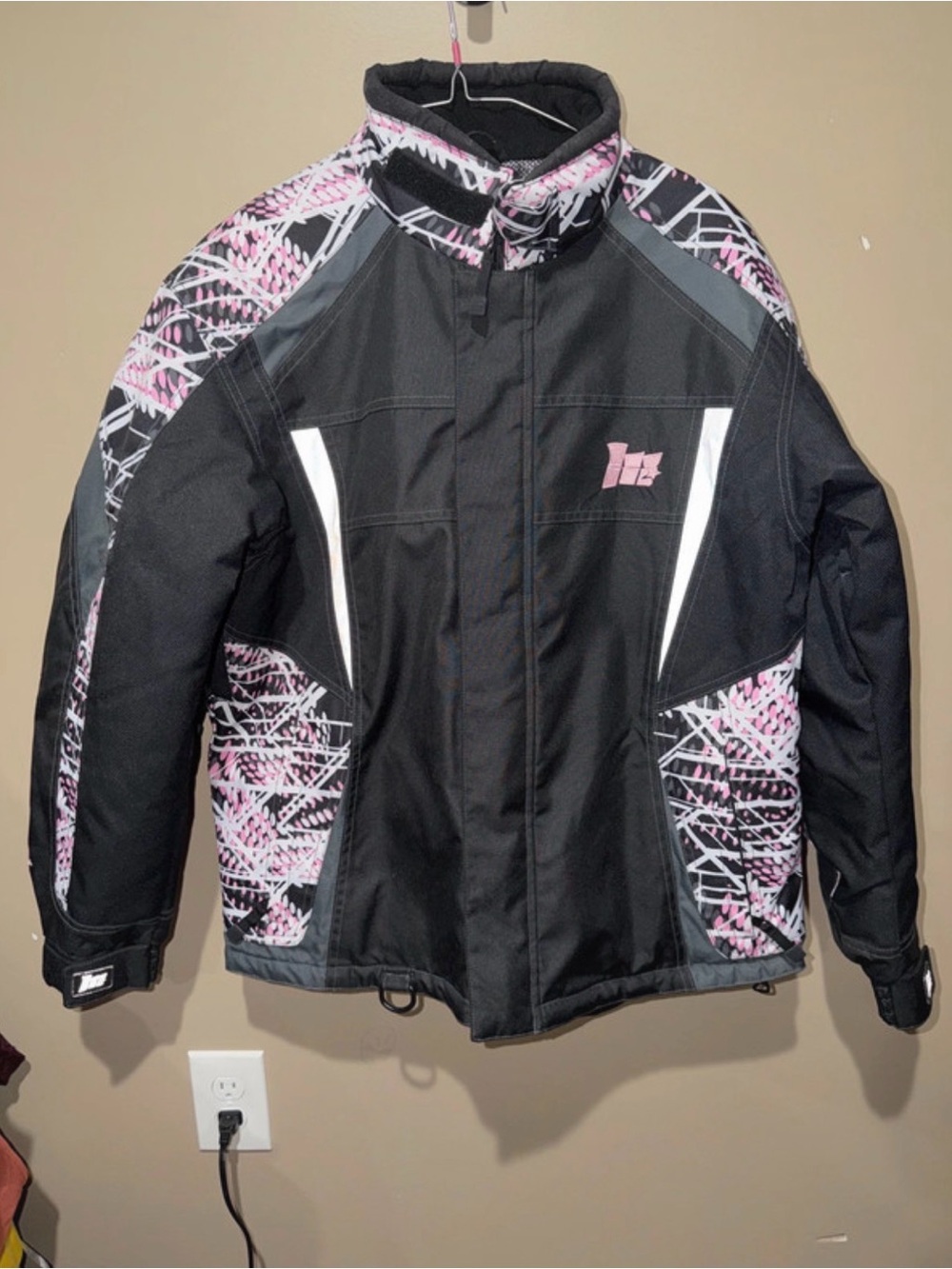 Women’s Mossi Black and Pink Insulated Winter Jacket Size Large